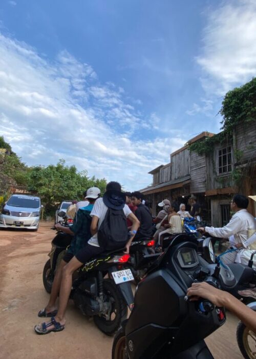 Galeri Budy Rent Car 16